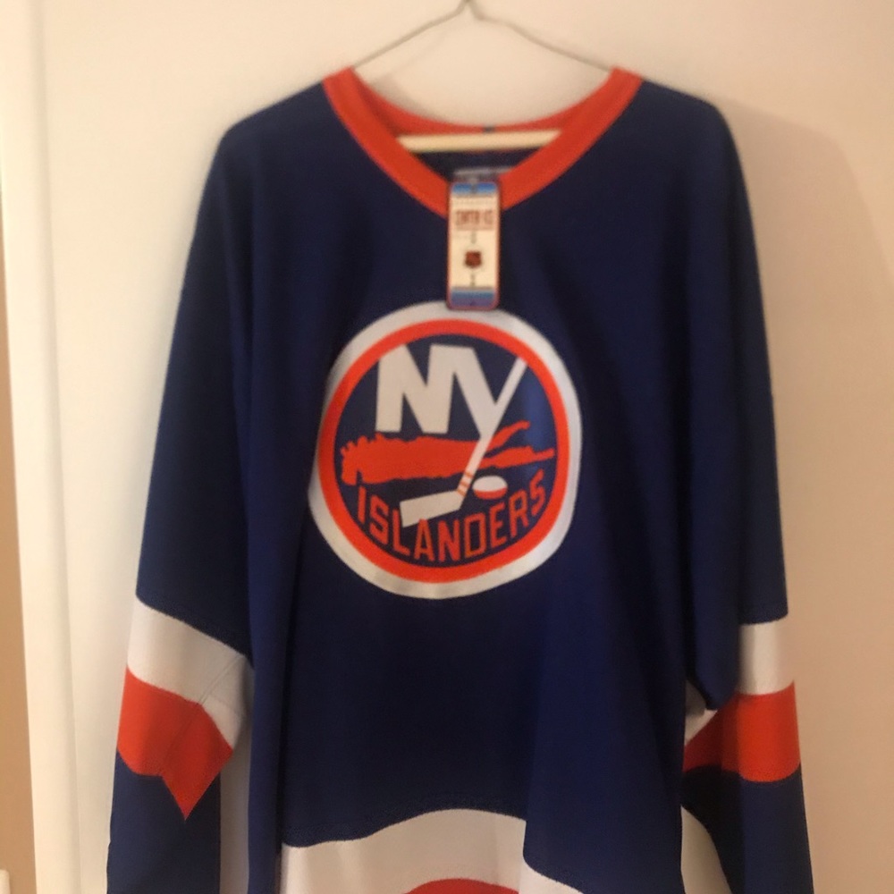 New York Islanders Blue Jersey with fighting strap